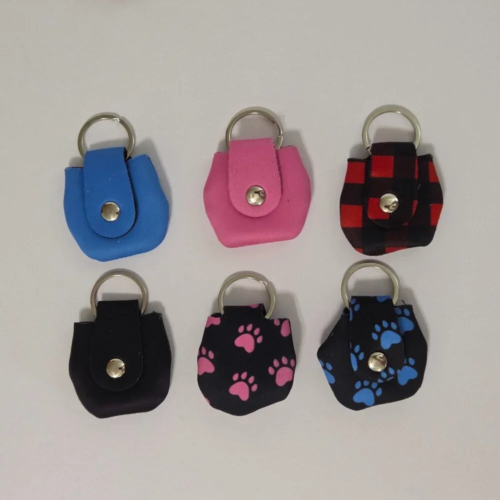 Dog Tag Holder 6 Piece Set for Pets, Paw & Plaid Designs, NEW